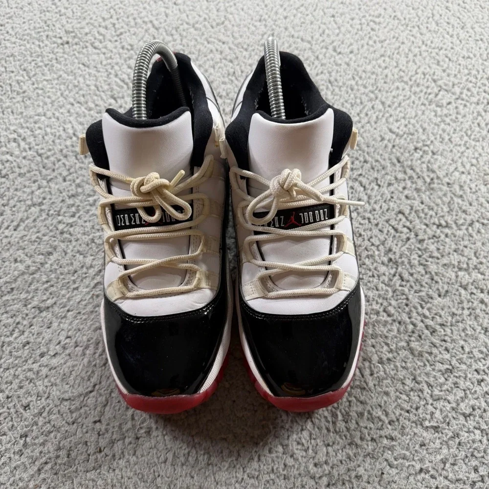 Air Jordan 11 Retro Low Concord Bred White Black Red 528896-160 Kids 7Y